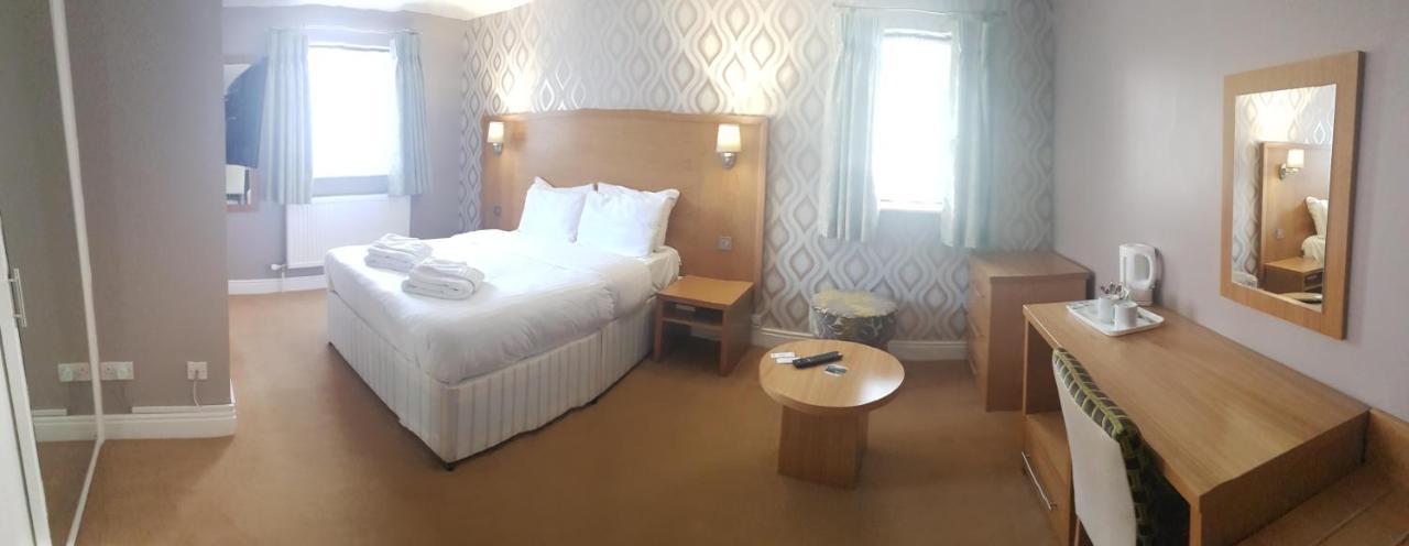 Marsh Farm Hotel Swindon Exterior foto